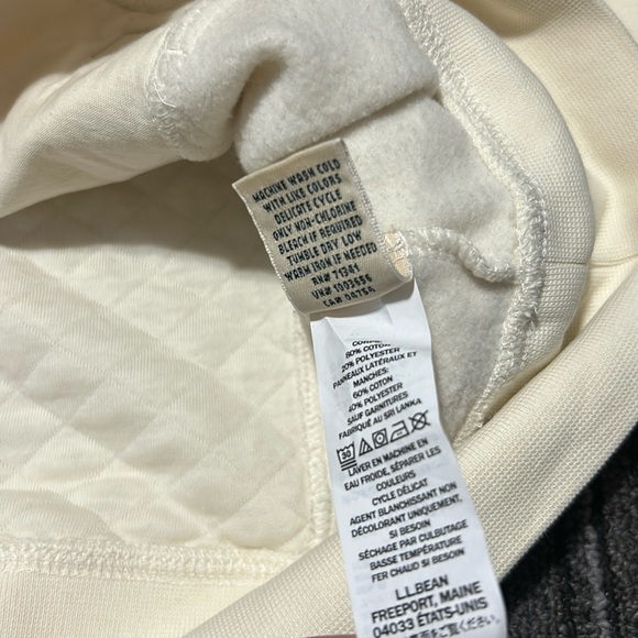 L.L. Bean Quilted Pullover Long Sleeve 1/4 Zip Cream Top Women’s Size Medium - Picture 10 of 16